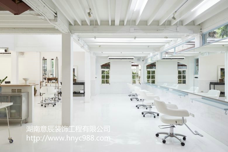 長沙美發(fā)店裝修設(shè)計,打造個性潮流空間設(shè)計！