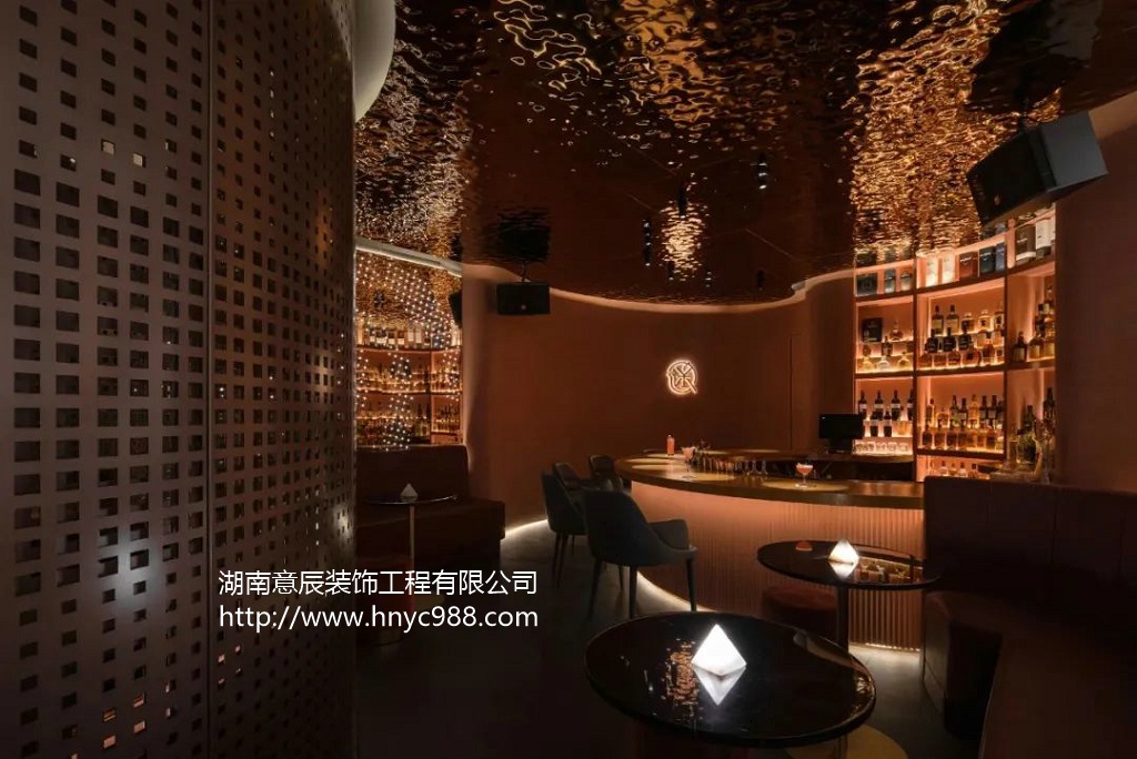長沙小型特色酒吧裝修